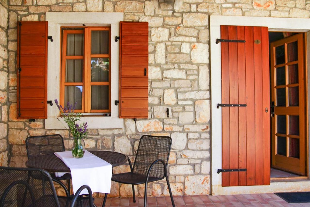 Apartments Villa Stapo Umag Exterior photo
